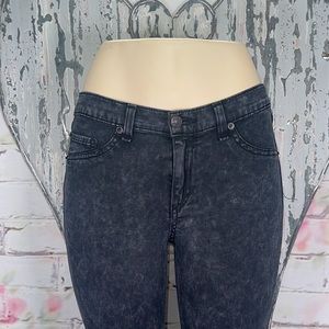 Rag and Bone Jeggings. Size 28 🖤